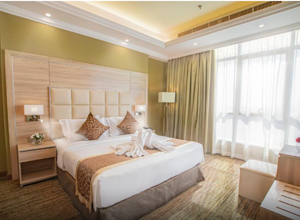 Iridium 70 Hotel