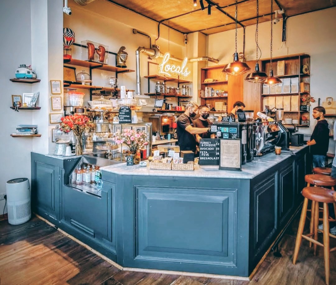 Locals Cafe