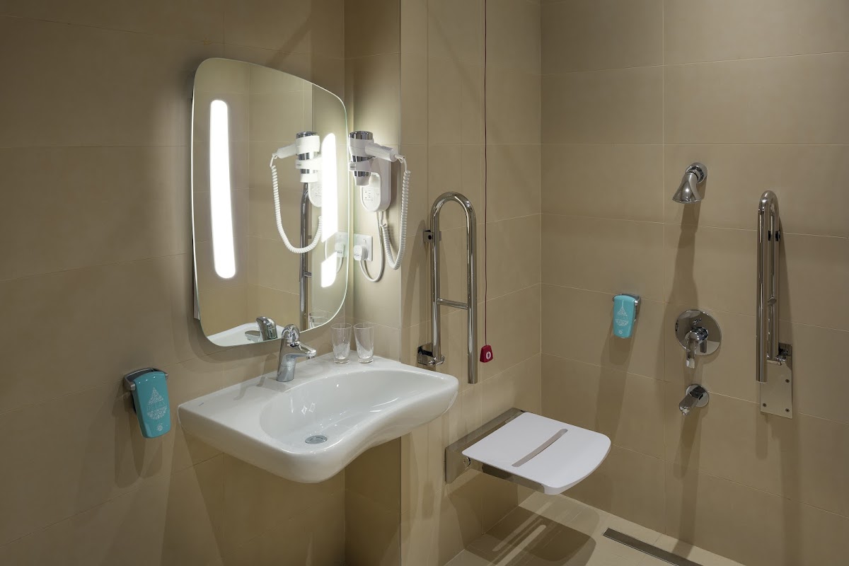 ibis Jeddah Malik Road